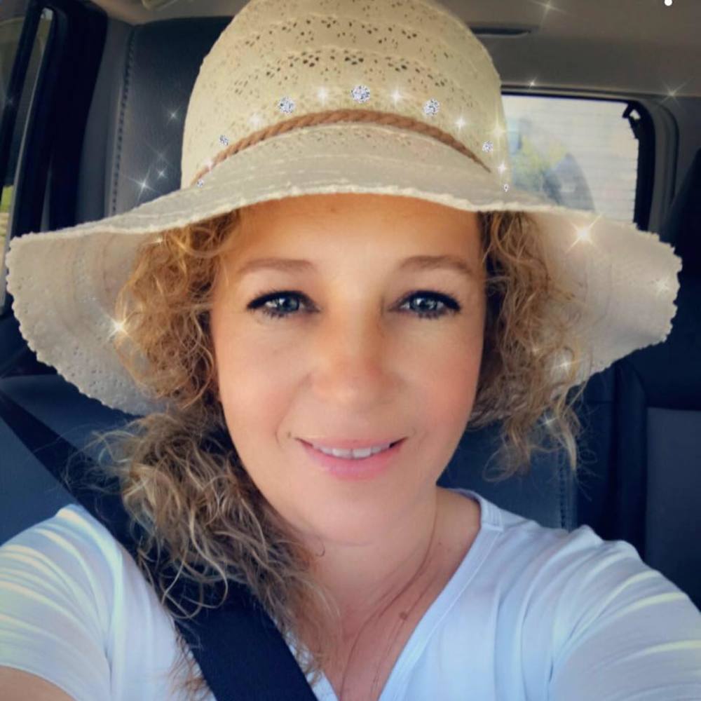 Meet your Posher, Amy